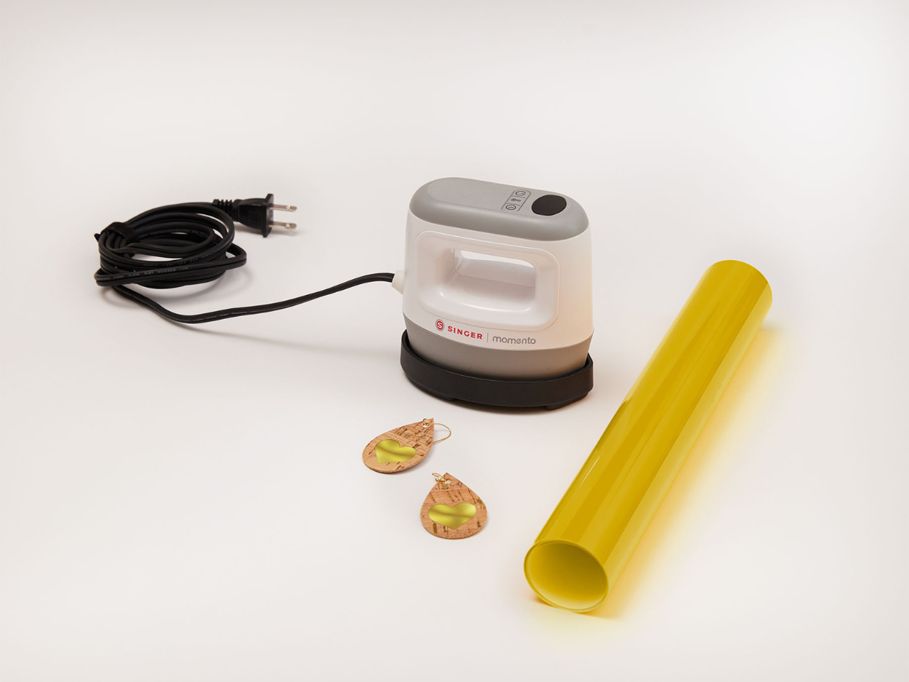 singer-momento-mini-vinyl-press-accessories